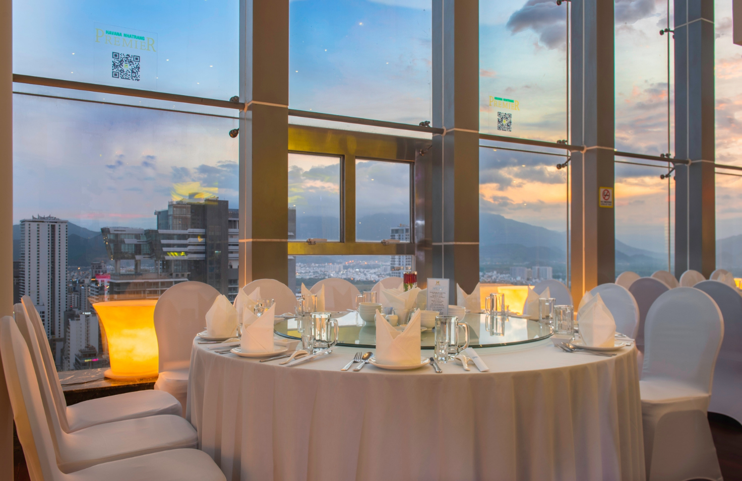 Hội Nghị & Sự Kiện Gala