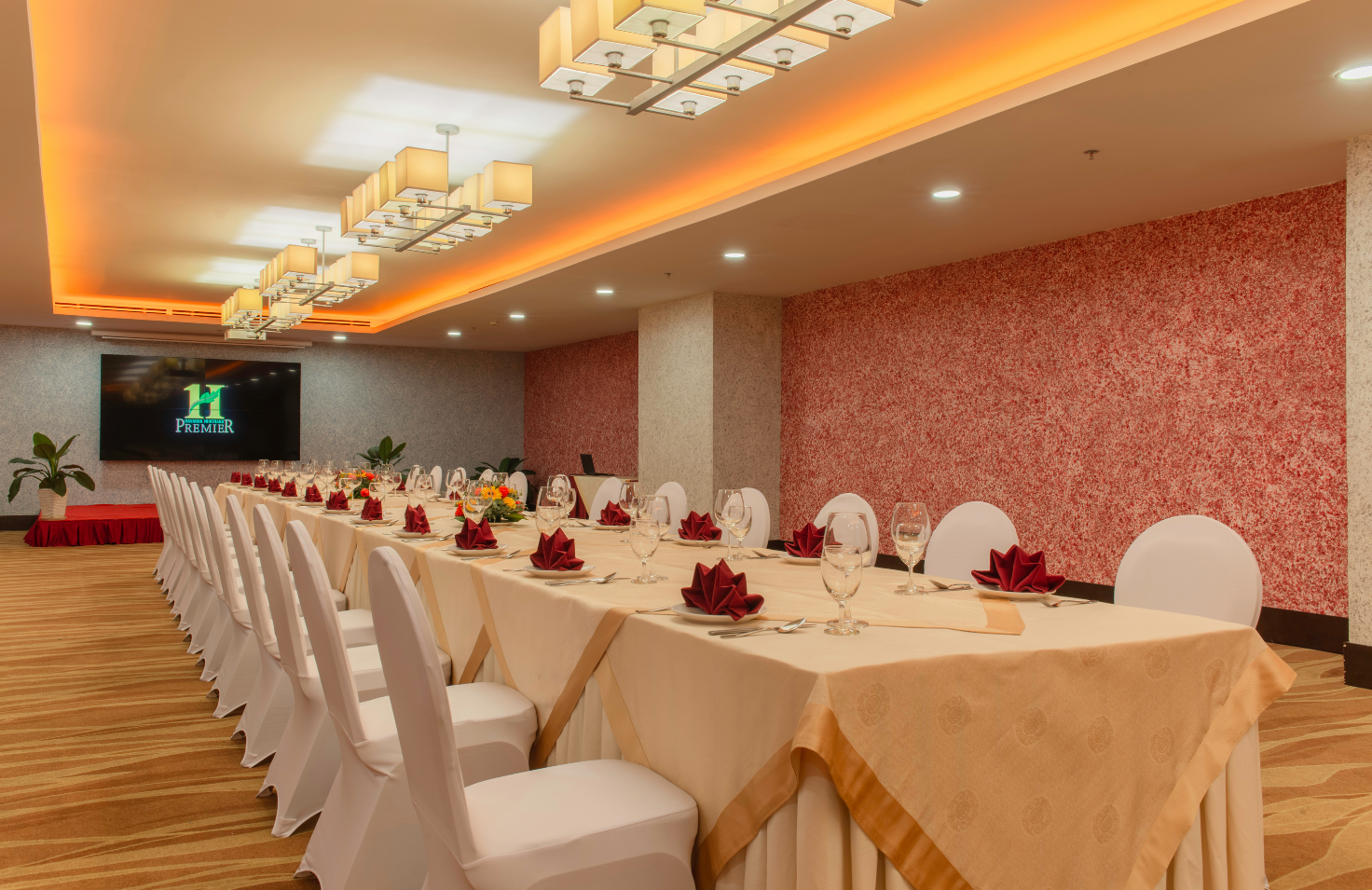 Hội Nghị & Sự Kiện Gala
