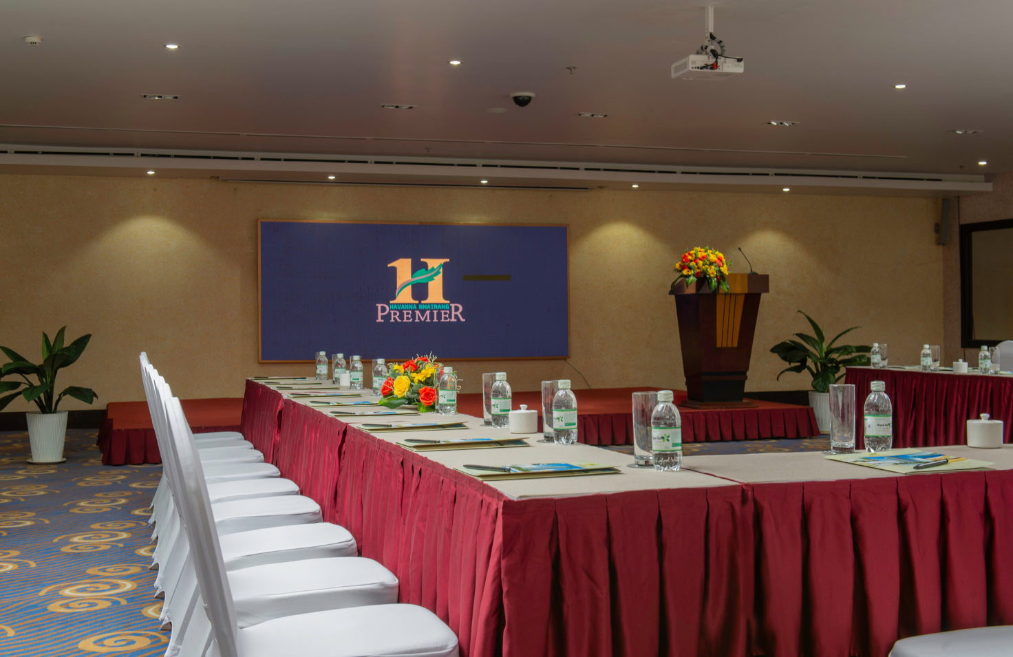 Hội Nghị & Sự Kiện Gala